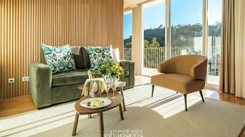 <b>Pure Monchique Hotel Room</b>. Images powered by <a href="https://www.leonardoworldwide.com/" title="Leonardo Worldwide" target="_blank">Leonardo</a>.