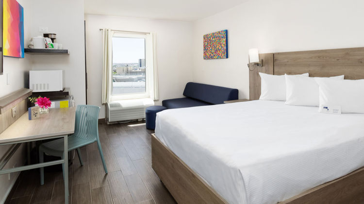 Hotel Mesaluna Ciudad Juarez Room