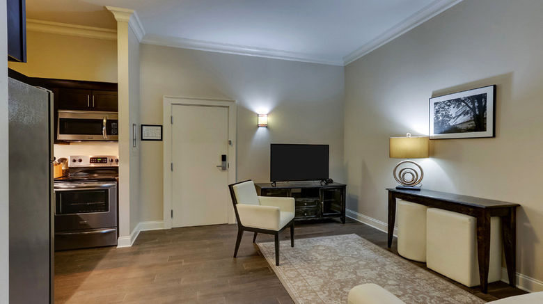 <b>The Mantissa Executive Suites & Spa Suite</b>. Images powered by <a href="https://www.leonardoworldwide.com/" title="Leonardo Worldwide" target="_blank">Leonardo</a>.
