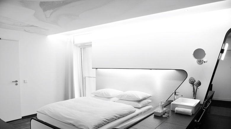 <b>HOTEL Q! BERLIN Room</b>. Images powered by <a href="https://www.leonardoworldwide.com/" title="Leonardo Worldwide" target="_blank">Leonardo</a>.