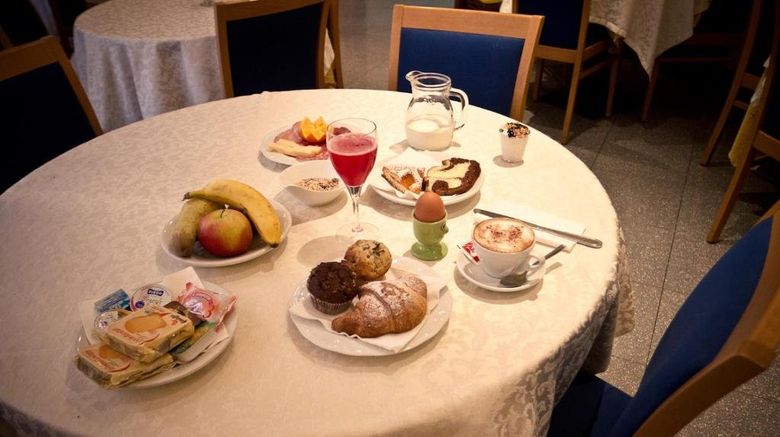 <b>Phi Hotel Ambra Restaurant</b>. Images powered by <a href="https://www.leonardoworldwide.com/" title="Leonardo Worldwide" target="_blank">Leonardo</a>.