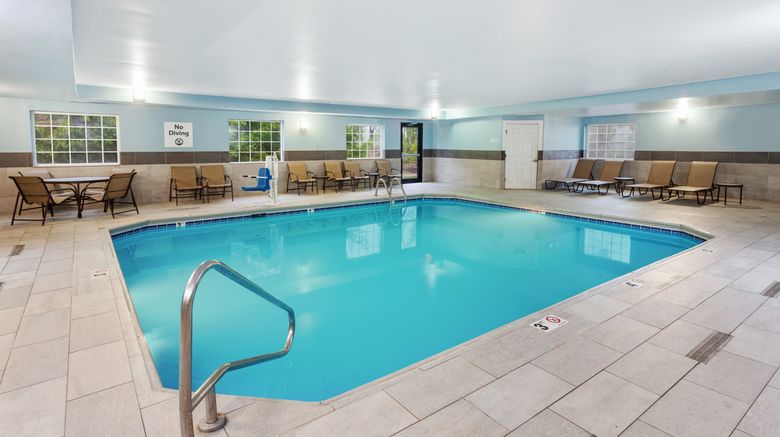 <b>Holiday Inn Express & Suites Carmel Nort Pool</b>. Images powered by <a href="https://www.leonardoworldwide.com/" title="Leonardo Worldwide" target="_blank">Leonardo</a>.