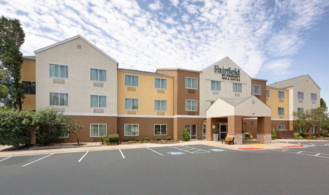 Fairfield Inn by Marriott Exterior