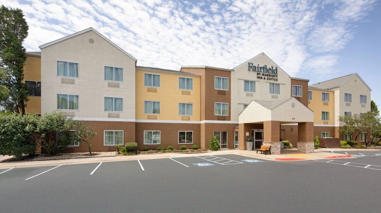 <b>Fairfield Inn by Marriott Exterior</b>. Images powered by <a href="https://www.leonardoworldwide.com/" title="Leonardo Worldwide" target="_blank">Leonardo</a>.