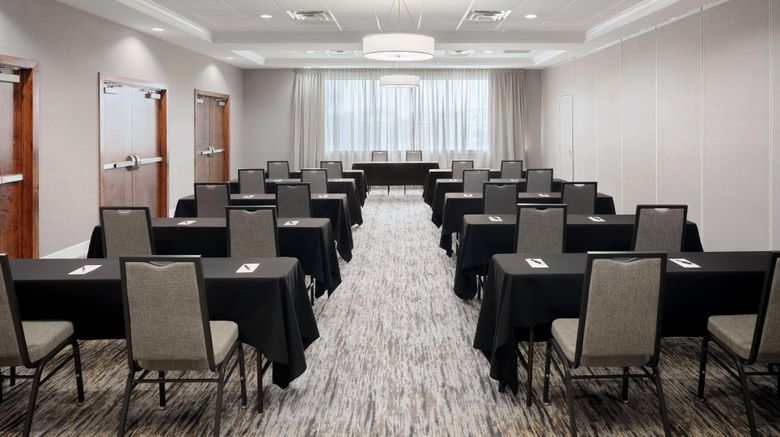 <b>Sheraton Louisville Riverside Hotel Meeting</b>. Images powered by <a href="https://www.leonardoworldwide.com/" title="Leonardo Worldwide" target="_blank">Leonardo</a>.