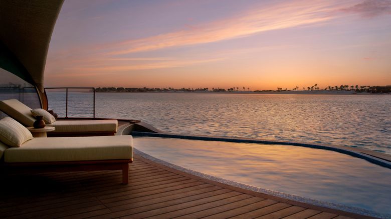 <b>Nujuma, a Ritz-Carlton Reserve Pool</b>. Images powered by <a href="https://www.leonardoworldwide.com/" title="Leonardo Worldwide" target="_blank">Leonardo</a>.