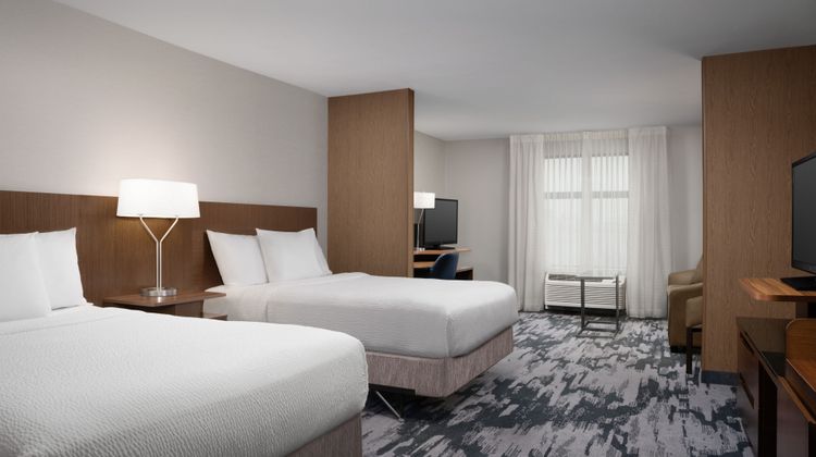 Fairfield Inn-Suites Sioux Falls Airport Suite