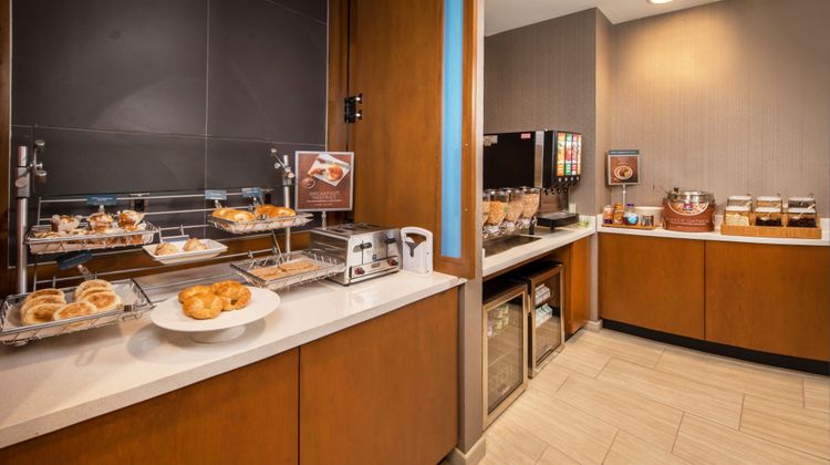 SpringHill Suites Gainesville Haymarket Restaurant