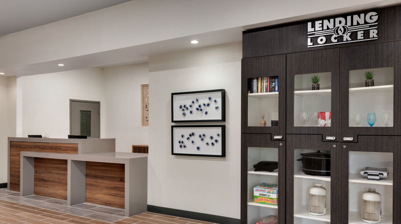 <b>Candlewood Suites Lobby</b>. Images powered by <a href="https://www.leonardoworldwide.com/" title="Leonardo Worldwide" target="_blank">Leonardo</a>.