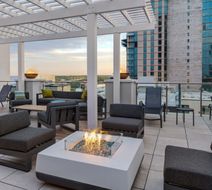 Fairfield Inn & Suites Austin Downtown Exterior