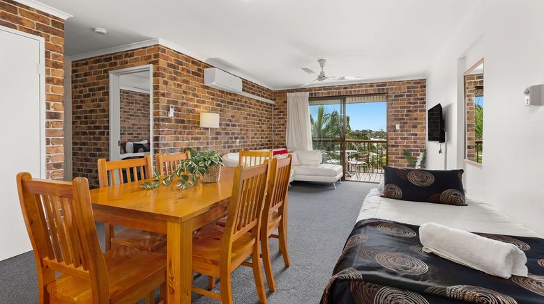 <b>Toowong Villas Restaurant</b>. Images powered by <a href="https://www.leonardoworldwide.com/" title="Leonardo Worldwide" target="_blank">Leonardo</a>.