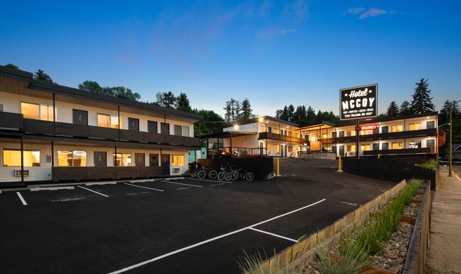 Hotel McCoy Exterior