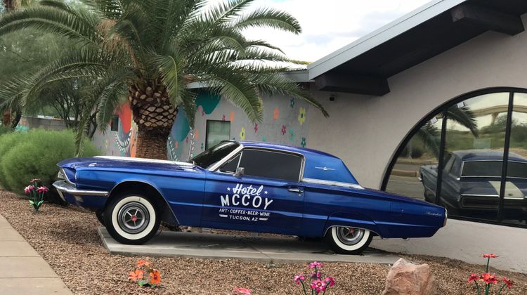 Hotel McCoy Exterior