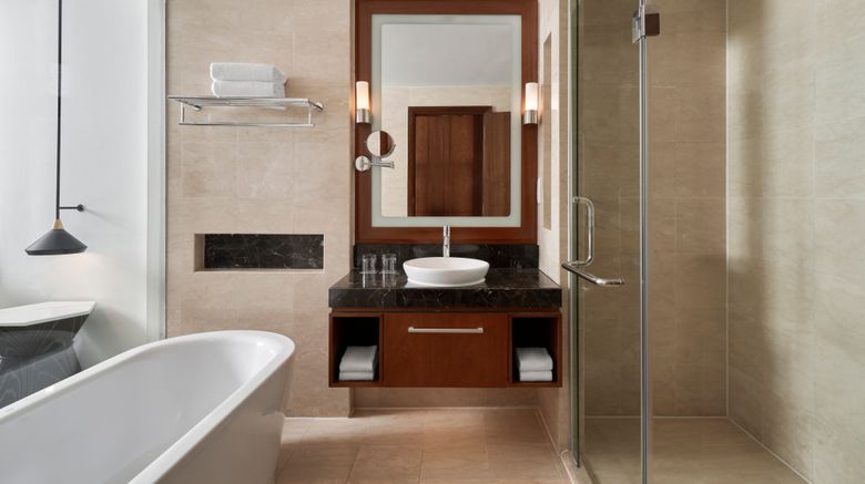 <b>Sheraton Hanoi West Room</b>. Images powered by <a href="https://www.leonardoworldwide.com/" title="Leonardo Worldwide" target="_blank">Leonardo</a>.