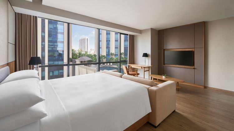Sheraton Hanoi West Pool
