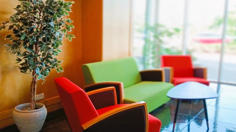 Future Inn Cardiff Lobby