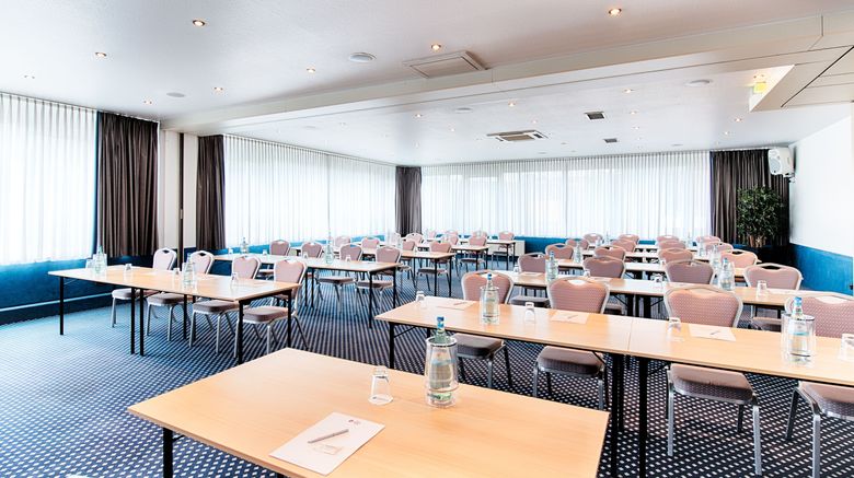 <b>Holiday Inn - the niu Stream Monchenglad Meeting</b>. Images powered by <a href="https://www.leonardoworldwide.com/" title="Leonardo Worldwide" target="_blank">Leonardo</a>.