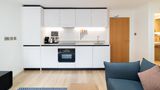 <b>Premier Suites Plus Fountain Court Room</b>. Images powered by <a href="https://www.leonardoworldwide.com/" title="Leonardo Worldwide" target="_blank">Leonardo</a>.