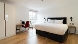 <b>Premier Suites Plus Fountain Court Room</b>. Images powered by <a href="https://www.leonardoworldwide.com/" title="Leonardo Worldwide" target="_blank">Leonardo</a>.