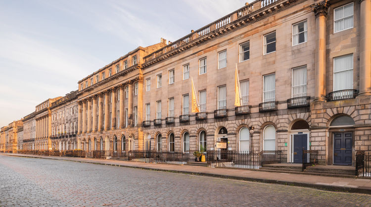 voco Edinburgh - Royal Terrace Exterior
