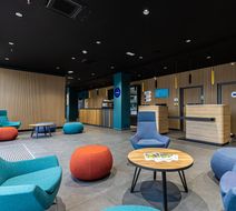 Holiday Inn Express Ajaccio Exterior