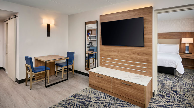 <b>Candlewood Suites Conference Centre Suite</b>. Images powered by <a href="https://www.leonardoworldwide.com/" title="Leonardo Worldwide" target="_blank">Leonardo</a>.