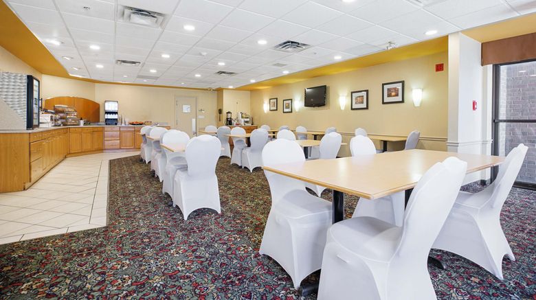 <b>Sandman Hotel & Suites London Downtown Restaurant</b>. Images powered by <a href="https://www.leonardoworldwide.com/" title="Leonardo Worldwide" target="_blank">Leonardo</a>.