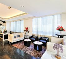 Ginger Goa, Dona Paula Lobby