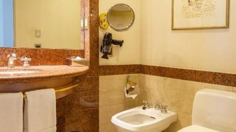 <b>Quinto Centario Hotel Room</b>. Images powered by <a href="https://www.leonardoworldwide.com/" title="Leonardo Worldwide" target="_blank">Leonardo</a>.