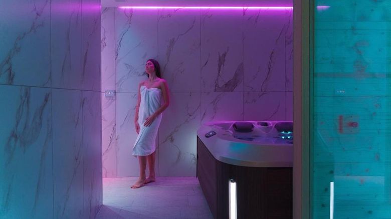 <b>Life Hotel Spa</b>. Images powered by <a href="https://www.leonardoworldwide.com/" title="Leonardo Worldwide" target="_blank">Leonardo</a>.