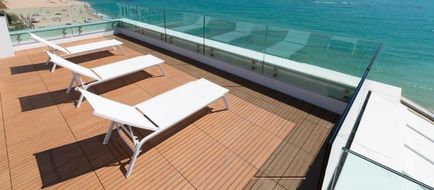 Life Hotel Exterior