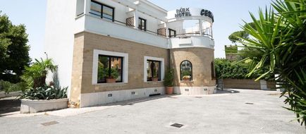 Cervara Park Hotel Exterior
