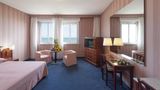 <b>Esplanade Hotel Room</b>. Images powered by <a href="https://www.leonardoworldwide.com/" title="Leonardo Worldwide" target="_blank">Leonardo</a>.