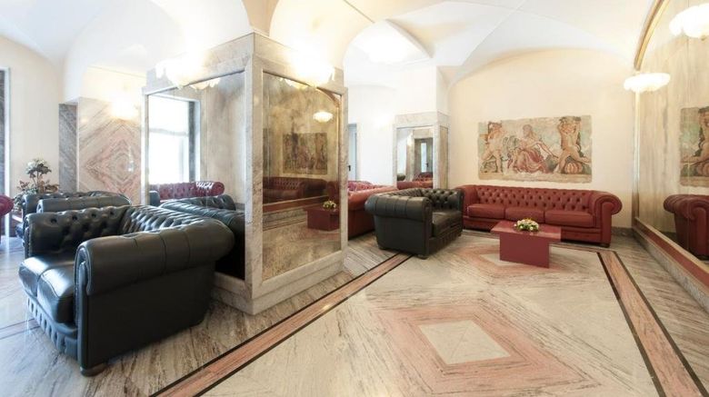 <b>Esplanade Hotel Lobby</b>. Images powered by <a href="https://www.leonardoworldwide.com/" title="Leonardo Worldwide" target="_blank">Leonardo</a>.