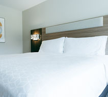 Holiday Inn Express Hotel & Suites Bixby Room