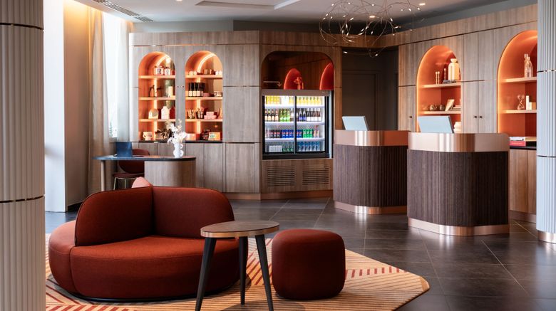 <b>AC Hotel by Marriott Paris Porte Maillot Lobby</b>. Images powered by <a href="https://www.leonardoworldwide.com/" title="Leonardo Worldwide" target="_blank">Leonardo</a>.