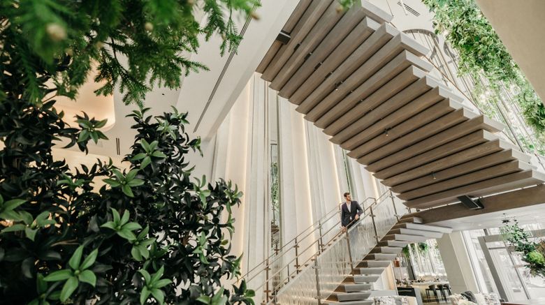 <b>The Ritz-Carlton, Portland Lobby</b>. Images powered by <a href="https://www.leonardoworldwide.com/" title="Leonardo Worldwide" target="_blank">Leonardo</a>.