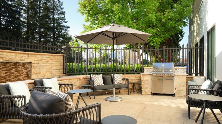 TownePlace Suites San Jose Santa Clara Exterior