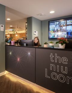 Holiday Inn the niu Loom