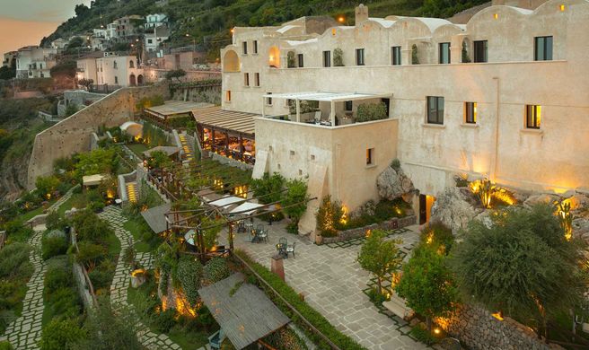 Monastero Santa Rosa Hotel & Spa Exterior