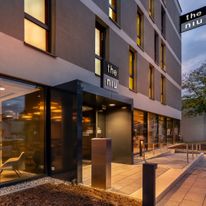 Holiday Inn the niu Timber