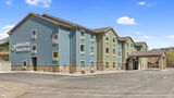 <b>Cobblestone Hotel & Suites Exterior</b>. Images powered by <a href="https://www.leonardoworldwide.com/" title="Leonardo Worldwide" target="_blank">Leonardo</a>.
