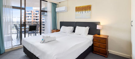 Beachcomber Resort Surfers Paradise Room