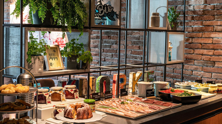 <b>Motel One Berlin-Mitte Restaurant</b>. Images powered by <a href="https://www.leonardoworldwide.com/" title="Leonardo Worldwide" target="_blank">Leonardo</a>.
