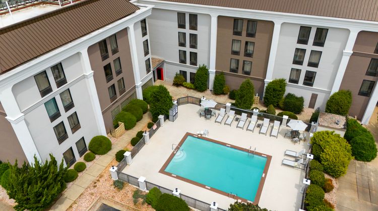 Holiday Inn Express Pool