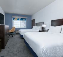 Holiday Inn Express Spokane Valley Room