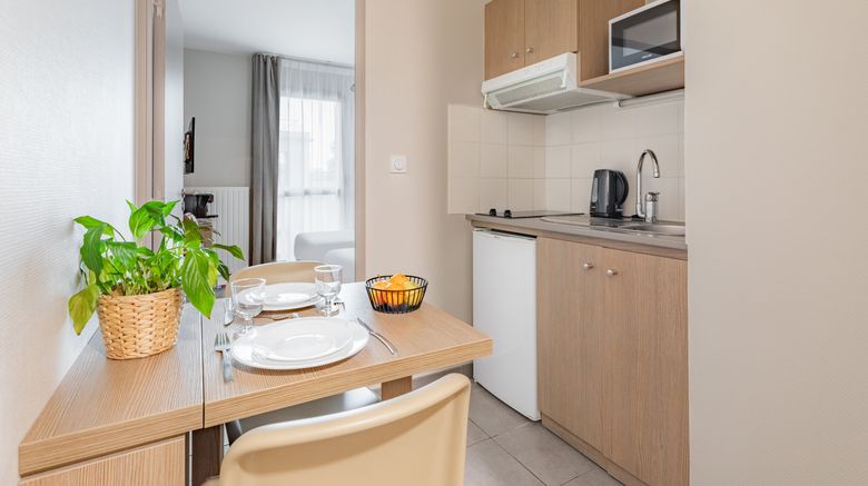 <b>Appart'City Angers Room</b>. Images powered by <a href="https://www.leonardoworldwide.com/" title="Leonardo Worldwide" target="_blank">Leonardo</a>.