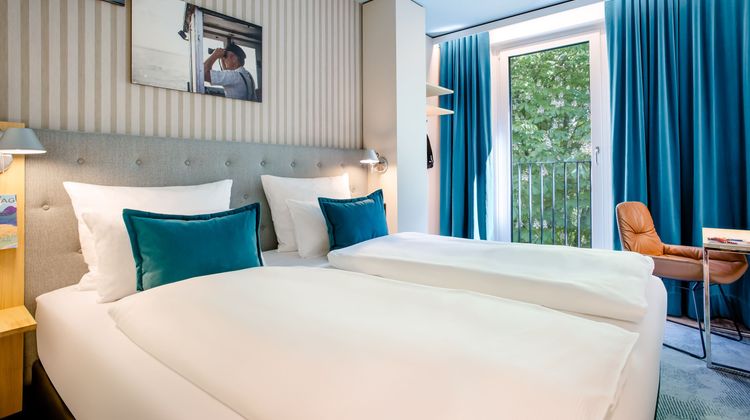 Motel One Rostock Exterior