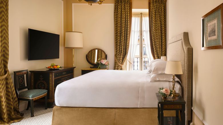 <b>Villa d'Este Room</b>. Images powered by <a href="https://www.leonardoworldwide.com/" title="Leonardo Worldwide" target="_blank">Leonardo</a>.