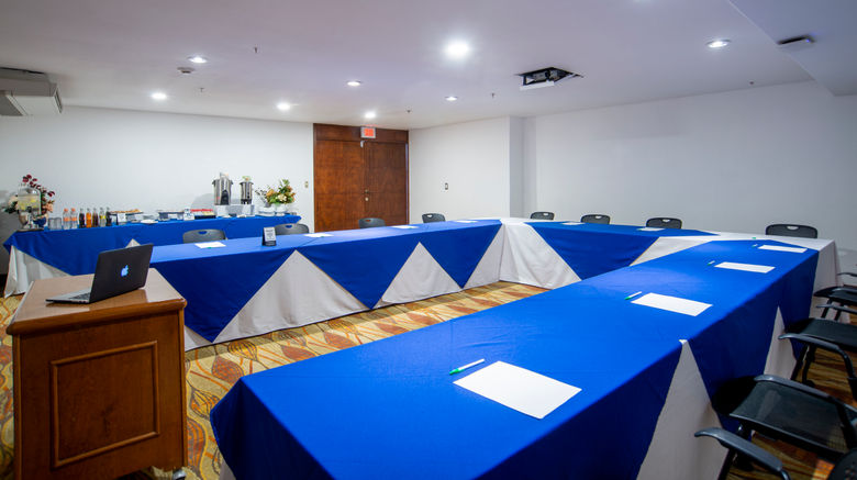 <b>Holiday Inn Queretaro Zona Diamante Meeting</b>. Images powered by <a href="https://www.leonardoworldwide.com/" title="Leonardo Worldwide" target="_blank">Leonardo</a>.